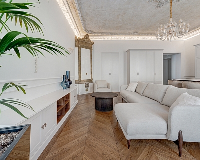 A touch of class: Chevron parquet in rich Walnut colour